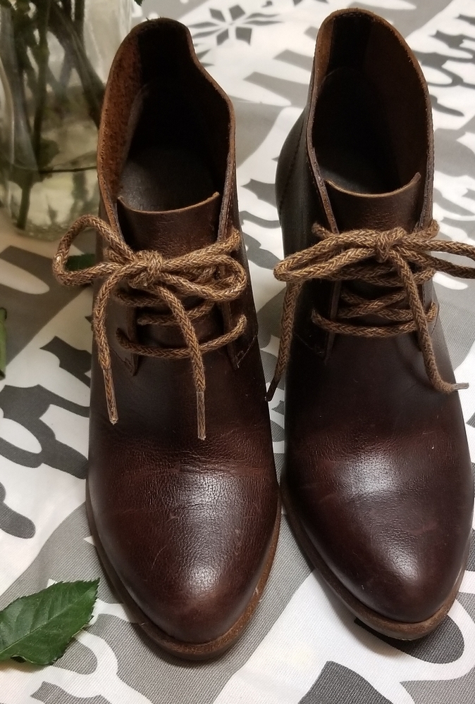Ugg Oxford Lace Shoes